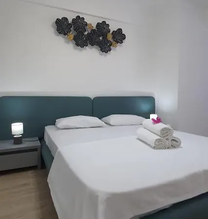 Infinity Pool Luxury And Apartament